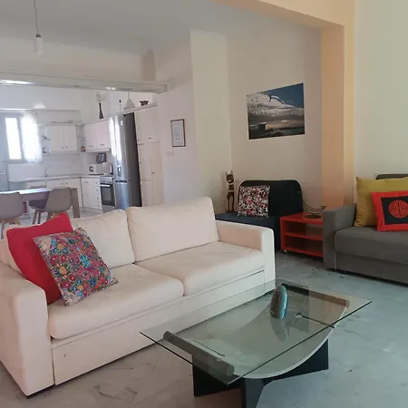 Gythioflat - * Gytheio